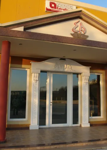 Business spaces for sale in Drama